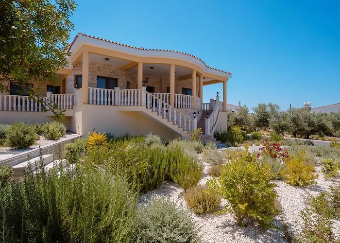 Villa Andrea By Prestige Bookings *