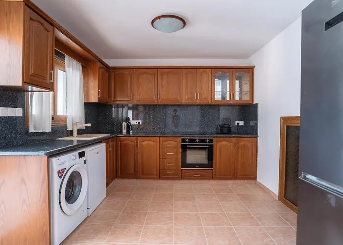 Andrea By Prestige Bookings * Peyia